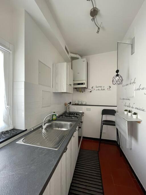 La Casa Del Mare Apartman Savona Kültér fotó