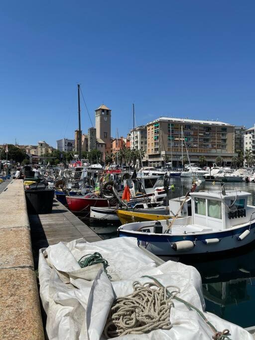 La Casa Del Mare Apartman Savona Kültér fotó